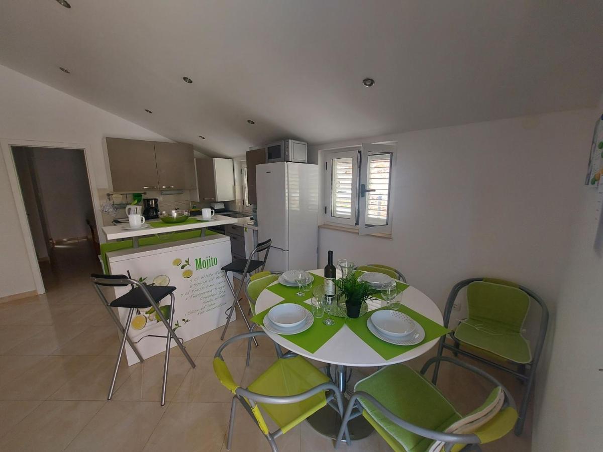 Apartman Marina Sa Parkingom Jelsa  Exteriér fotografie