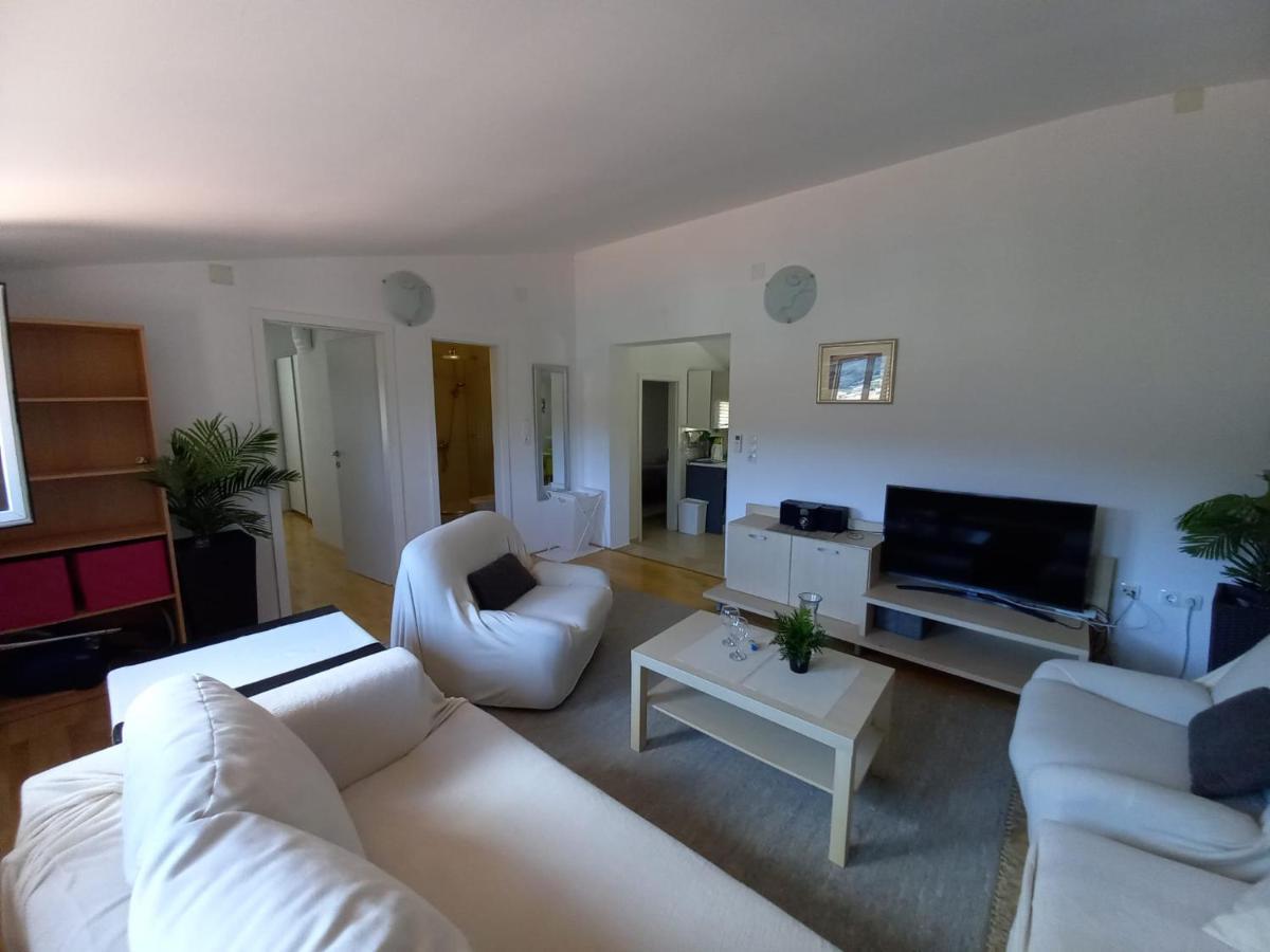 Apartman Marina Sa Parkingom Jelsa  Exteriér fotografie