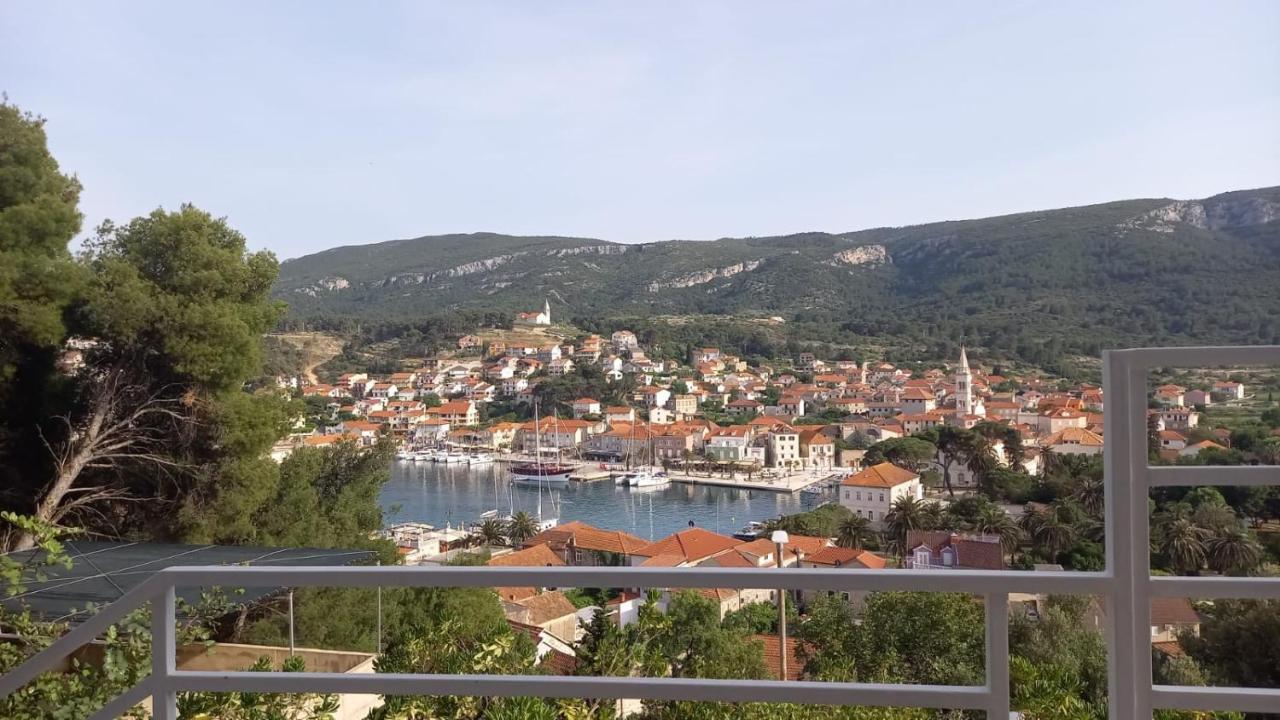 Apartman Marina Sa Parkingom Jelsa  Exteriér fotografie