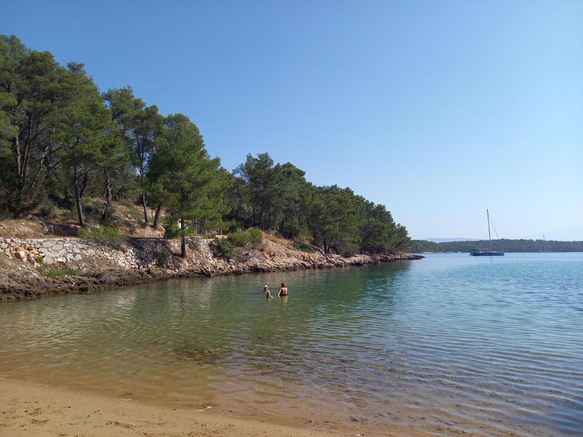Apartman Marina Sa Parkingom Jelsa  Exteriér fotografie